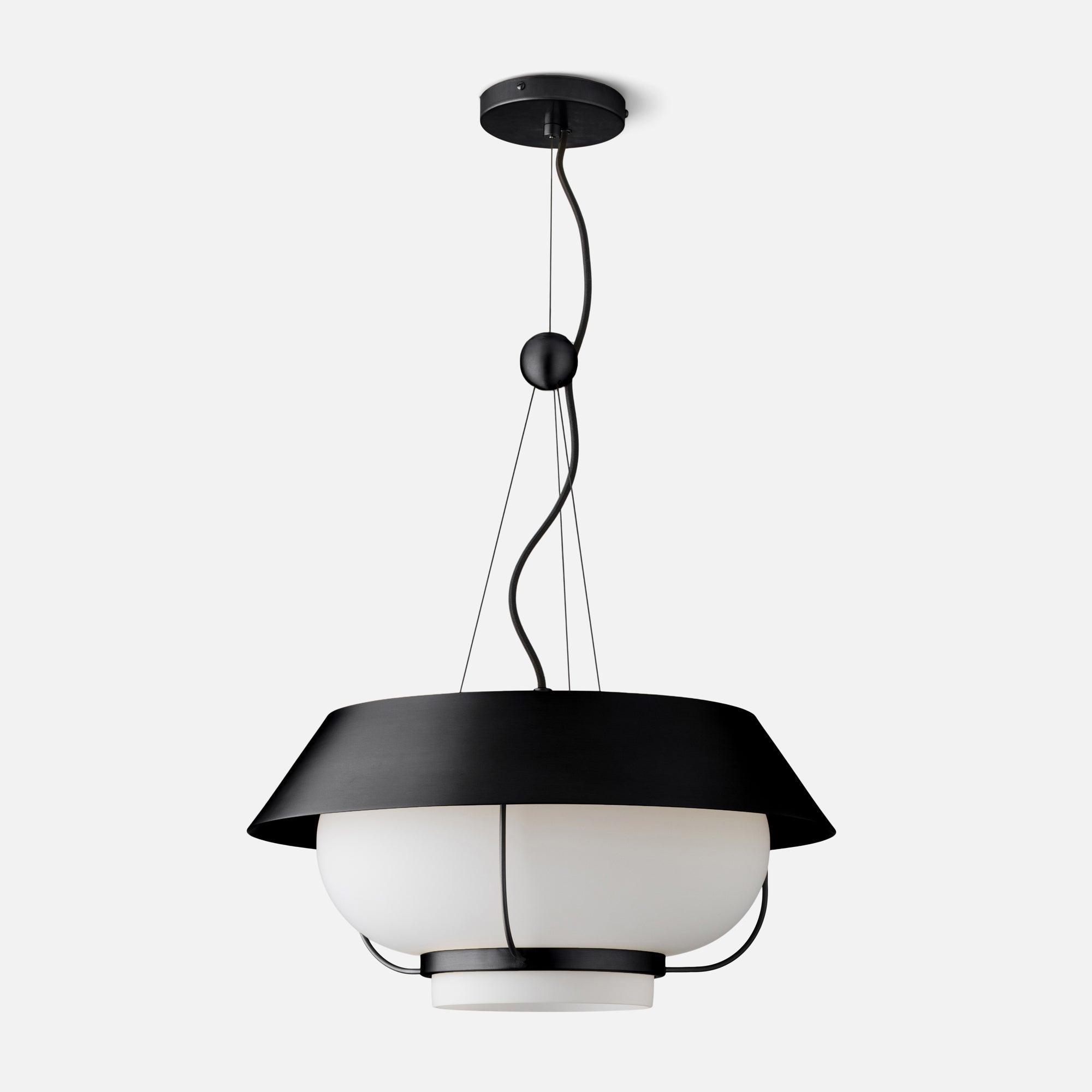 148276_alfred-20_-pendant-bk-s_bk_alt_silo_1x1_jw-1.jpg