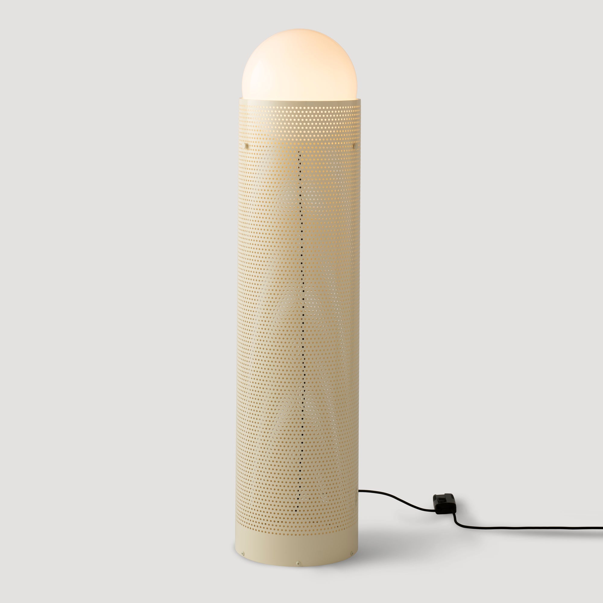 SH146202-EC-GS_001-2.jpg