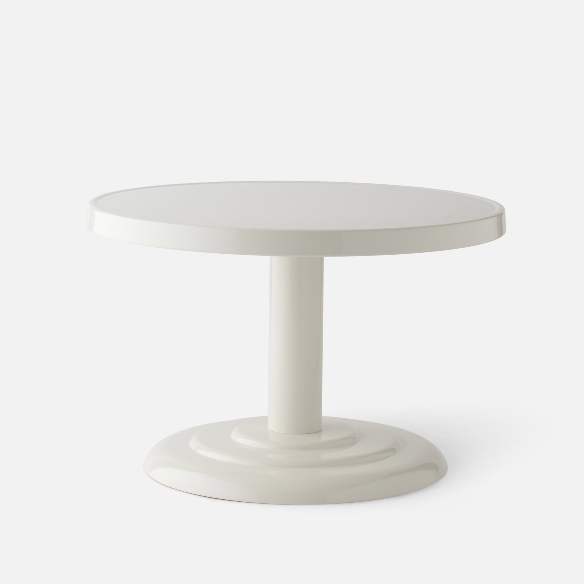 spring24-_142007_owen-cocktail-table-shell-white-gloss-_silo_1x1_779aaf3c-eb86-488a-8735-eb14ad142d43-1.jpg